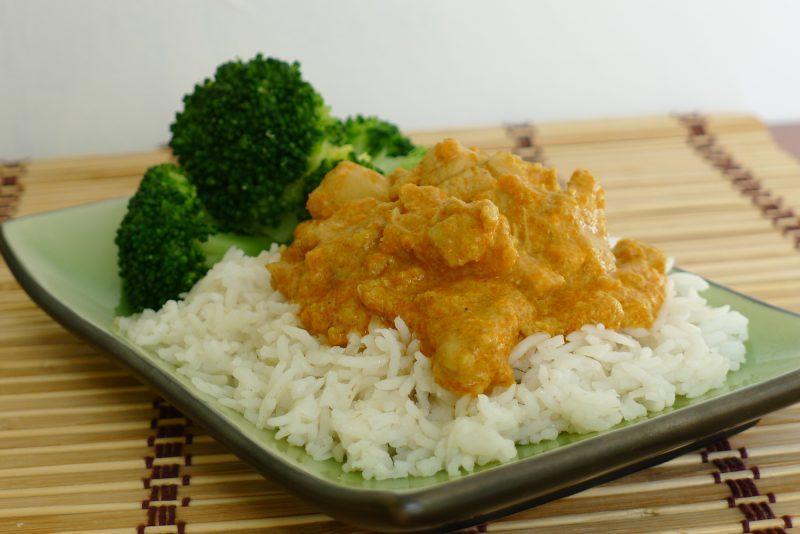 sri lankan chicken with white rice and broccoli