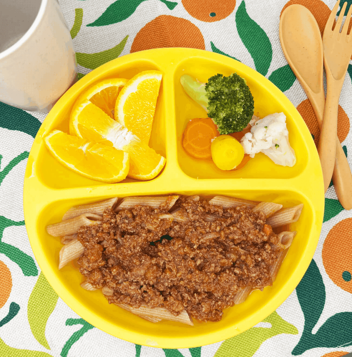 recipe release: beef bolognese! 1 rfrk's beef bolognese served with whole wheat penne, veggie rainbow and orange