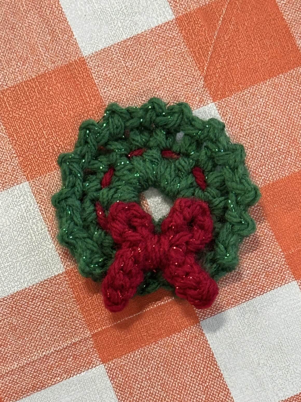 final product crochet lunch and learn holiday wreath