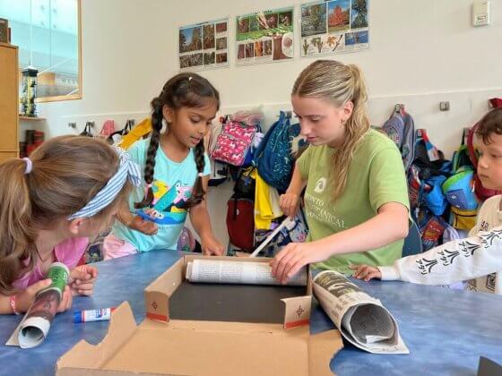 kids making garden themed crafts