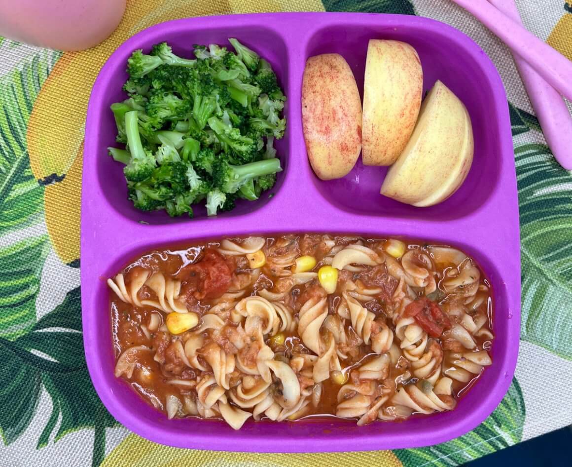 rfrk tomato lentil sauce with gluten-free chickpea spirals served as a gluten-free pasta option